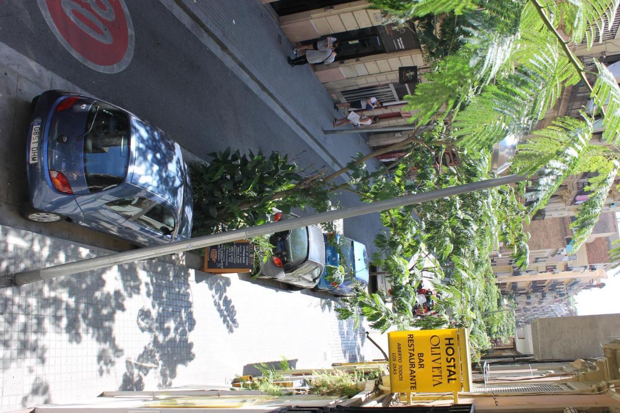Hostal Oliveta Barcelona Exterior photo